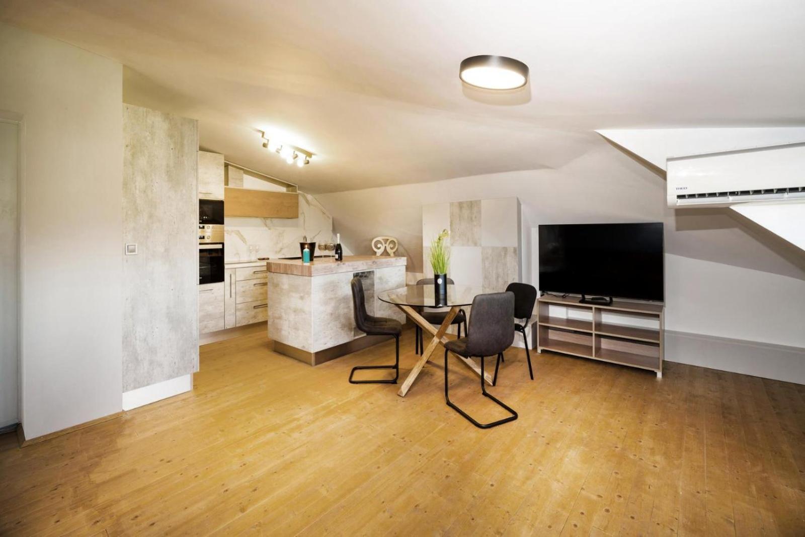 Peace & Quiet Apartment Burgas Exteriör bild